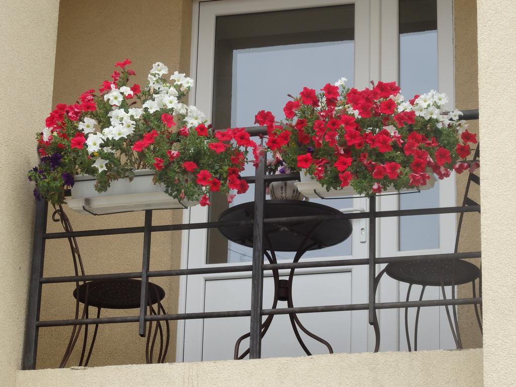 Happy Hotel ريغا المظهر الخارجي الصورة